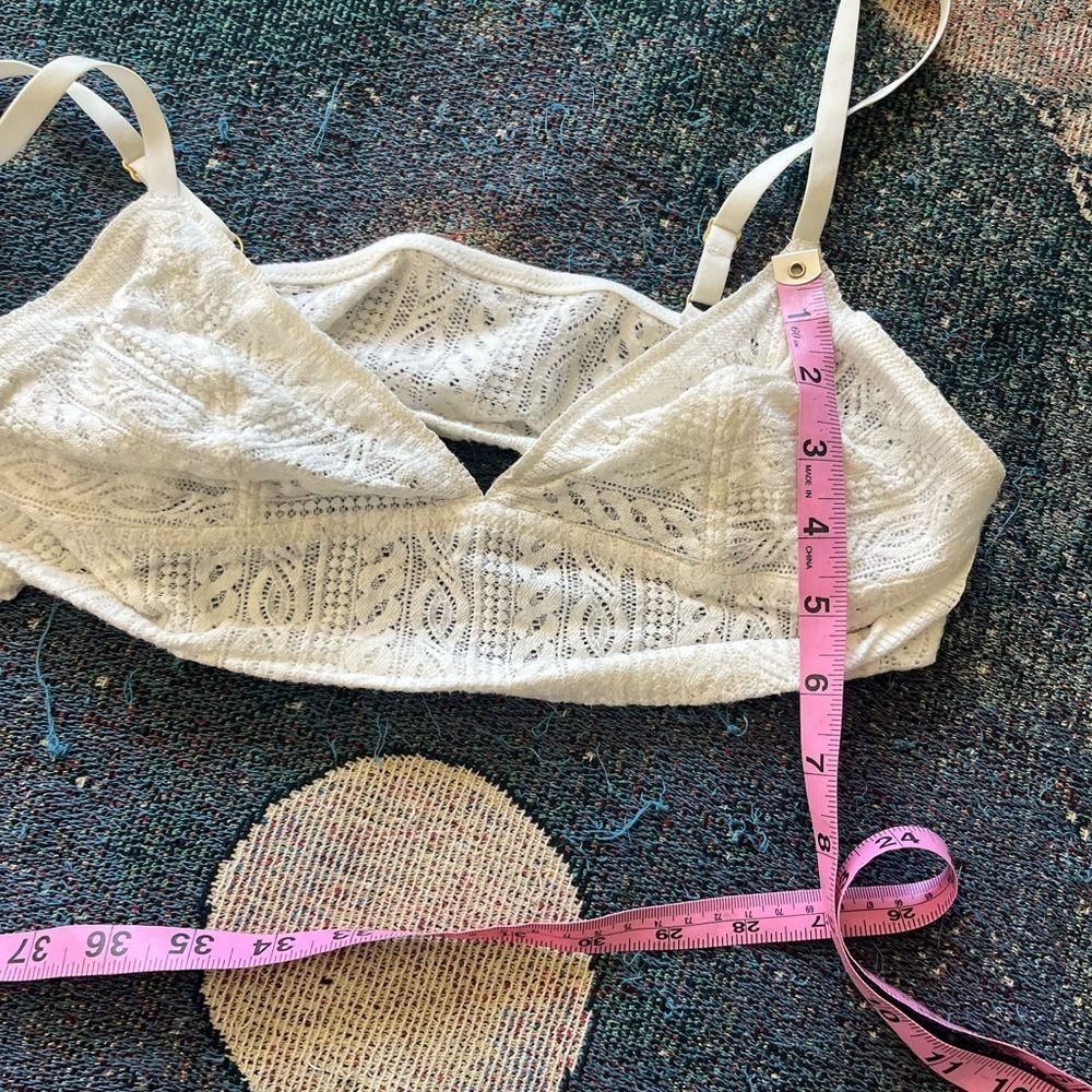Aerie White Lace Bralette Wireless Women’s Large Soft Stretch Lined Crop Top Y2K - Picture 11 of 14